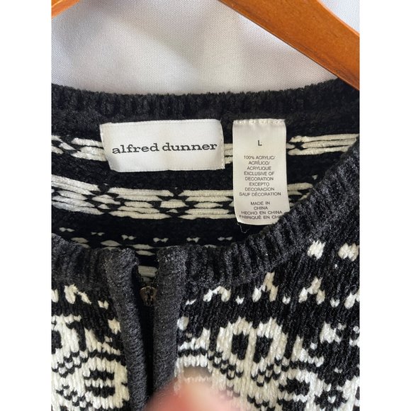 Alfred Dunner Christmas Winter Sweater Cardigan Ice Skating Holiday Black Size L - Picture 7 of 7